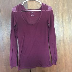 American Eagle long sleeve shirt